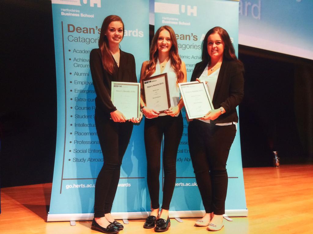 emmajsykes's tweet photo. So proud of winning our second award🏆🎉 @BethanyCommins @CourtneySell3rs @mariannesmithx @aimslucas @DrAllanJepson http://t.co/yBqfil98JF