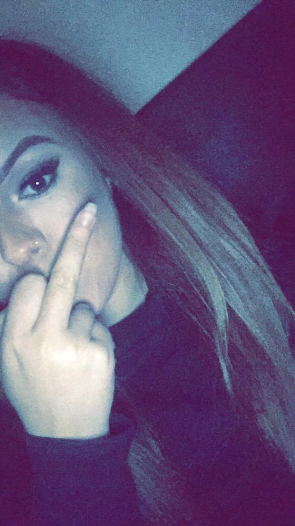 samanthaflavel's tweet photo. Fuck you and pay me sessions tonight give me more it's never enough. @RTpig @womenruleonly @underdeskloser http://t.co/KbgDKDfI4u