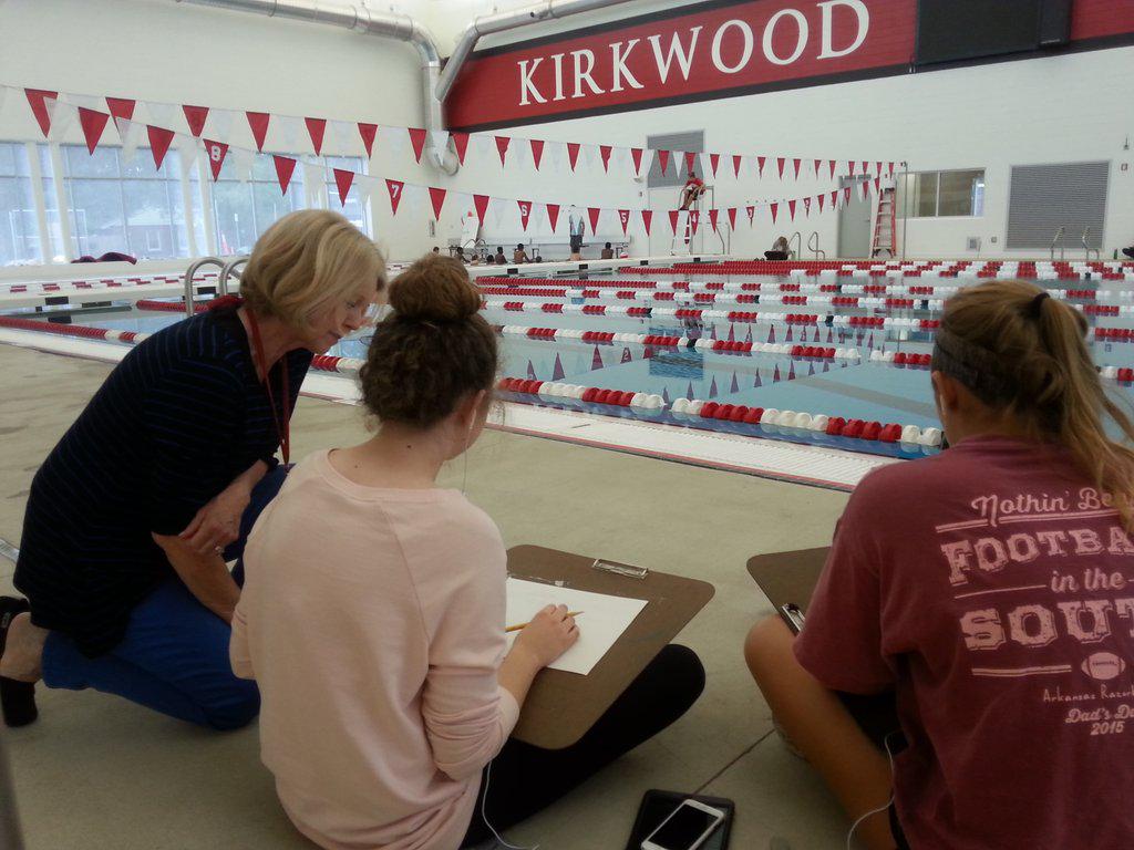 khswalkernat's tweet image. Students in Nancy Grimes drawing 1 class @KirkwoodHS are also enjoying class time @ the Walker Nat. #DrawingAngles