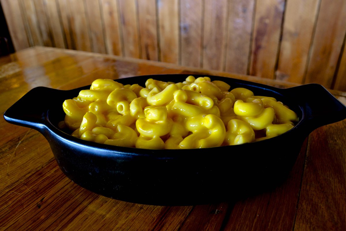 Pokejos's tweet photo. It's #NatonalNoodleDay! Use your noodle and come eat with us! How about some Mac N Cheese? #becausebbq http://t.co/25ZFrYeQxZ