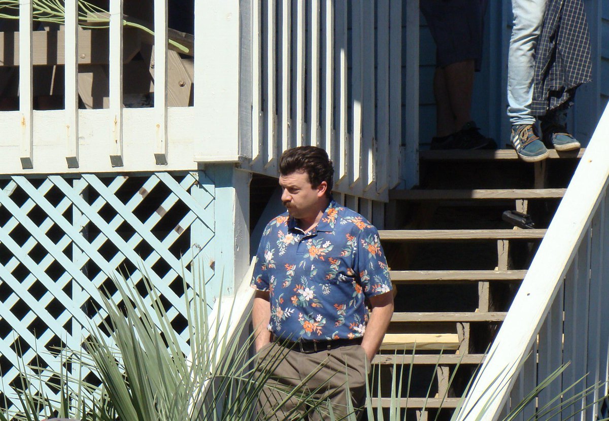 IOPCity's tweet image. The sun is out in IOP and HBO is in town shooting scenes for an upcoming series called “Vice Principals”!