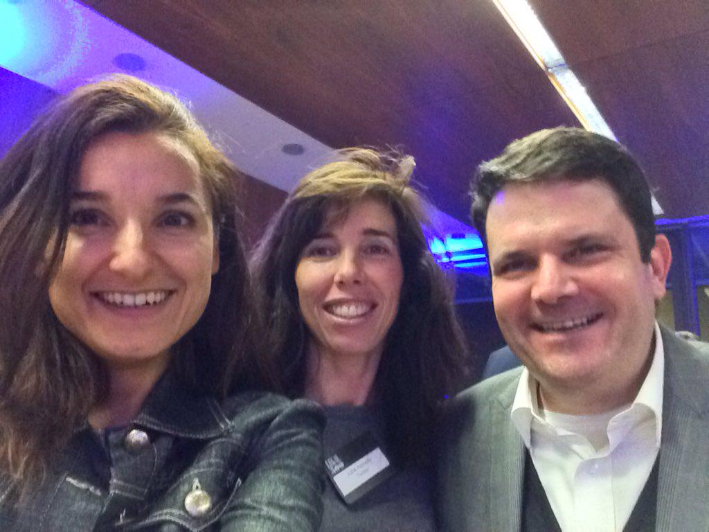 CathKlepper's tweet photo. #EMEALegal #celebration #ourmanagerrocks #whitedove @jeffrich @JuliaApostle http://t.co/t0vvIL4A1w