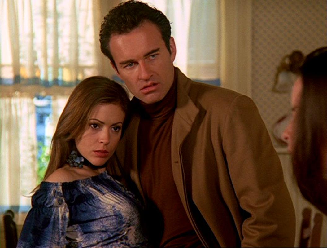 WINTEROMANOGERS's tweet photo. my #Charmed OTP & first celebrity crushes ever #PHOEBEandCOLE #ALYSSAandJULIAN😍😍💞💖💕💌 #17yearsofCharmed @Alyssa_Milano http://t.co/5J4jRxe7x8