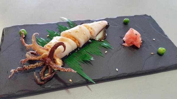 YappanSushi's tweet photo. Te gusta comer diferente? el Baby squid Relleno es para ti http://t.co/uWQGk8ABIw