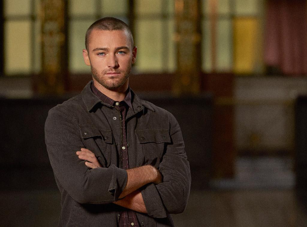 Happy 33rd birthday to star Jake McLaughlin! 