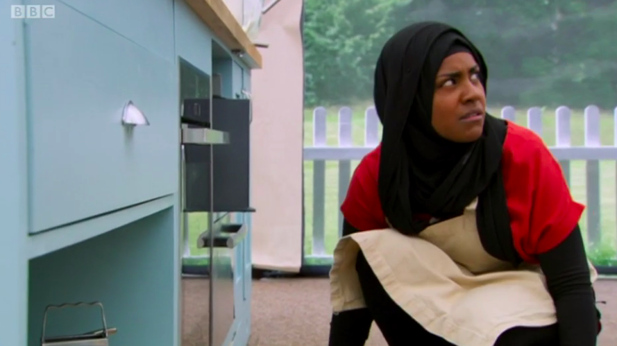 Did Ian say FIVE!!!! #GBBO #BakeOff <a href="/iancpix/">Ian Cumming</a>