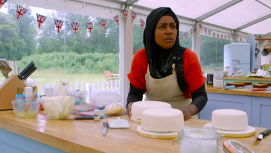 Im trying very hard to make it perfect #GBBO #BakeOff #GBBOFinal