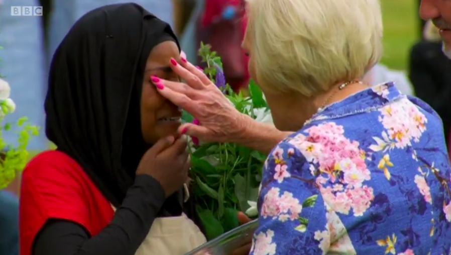 Do my tears nourish <a href="/MaryBerryNOT/">Mary Berry</a> SHES A THIEF #GBBO #BakeOff #GBBOFinal