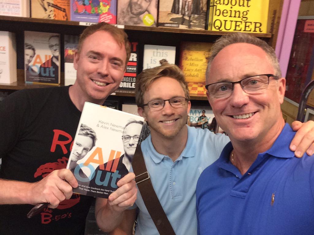 NewmanAllOut's tweet photo. @GDBooks signing some copies of #AllOut. They're selling fast. @KevinNewmanCTV http://t.co/ooXkv87AXw