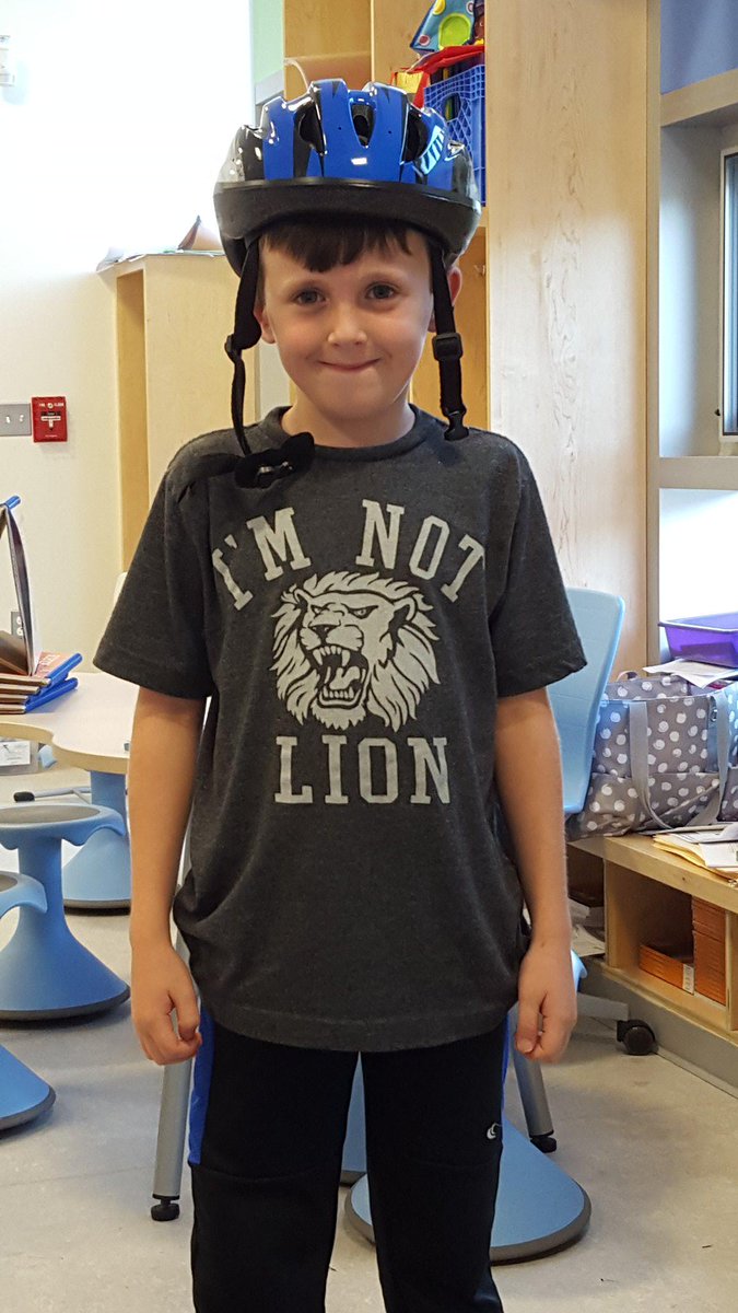 One of our lucky <a href="/DscAPSG2/">Discovery APS 2nd</a> students won a brand new helmet for participating in #WalkToSchoolDay!! <a href="/DiscoveryAPS/">Discovery APS</a>
