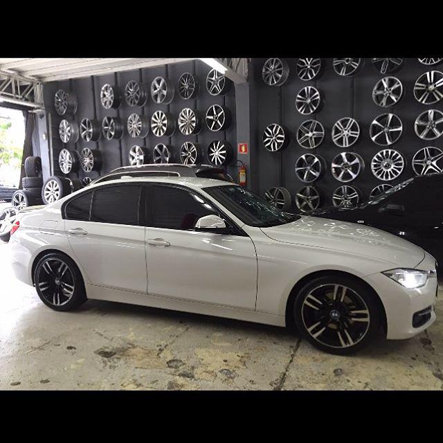 ColonialRacing's tweet image. Série 3 aro 18" #colonialracing  #bmw #aro18 Whats (11)95520-5600 Veja rodas aro 18 no site bit.ly/1ZdcVgy