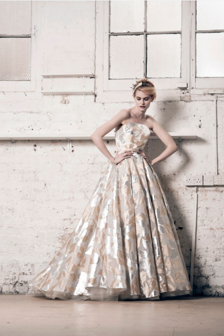 MDbridal's tweet photo. #MDLondon will be previewing the latest @MuscatLondon collection until early spring 2016. 

#weddinghour http://t.co/5TOGXytSwG