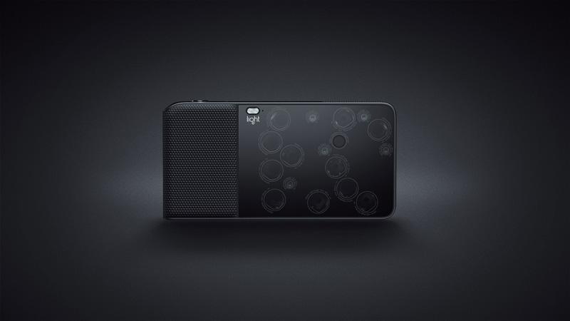 OutdoorPhotoMag's tweet photo. .@TheLightCo’s L16 promises to put a 35-150mm zoom in your pocket. http://t.co/k5gJsXcJsJ #L16camera #LightL16 http://t.co/8gFXIuckmU
