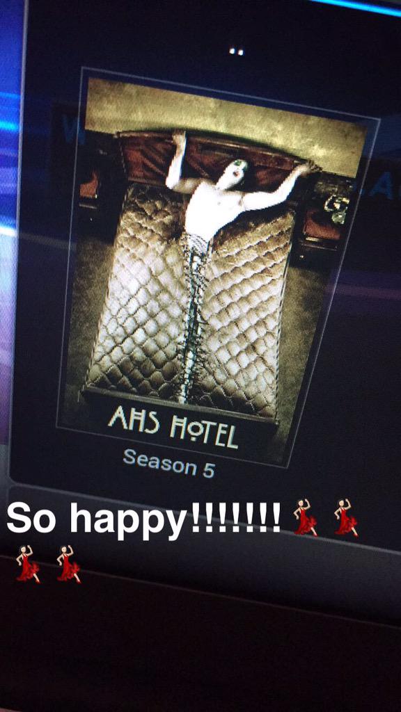 chanelhazardx's tweet photo. @AHSFX yepppp http://t.co/vJO7RAumIL