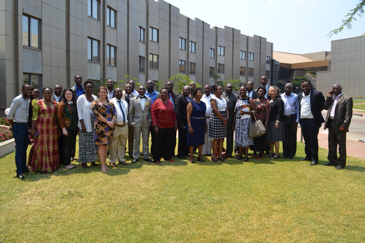 mcharumbira2011's tweet photo. @HarrietMwiinga @chisenga_chanda #WeAreRestless http://t.co/1MXb4ZLDCV