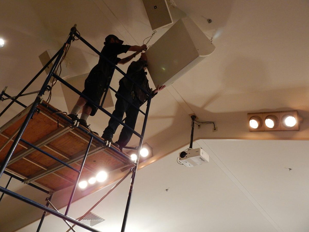 DSLSound's tweet photo. Our good work at #GoodShepherdMinistries. @vivitek projector, @TheJBLpro speakers, @WilliamsSound hearing assistance http://t.co/WJxXdF5Gpu
