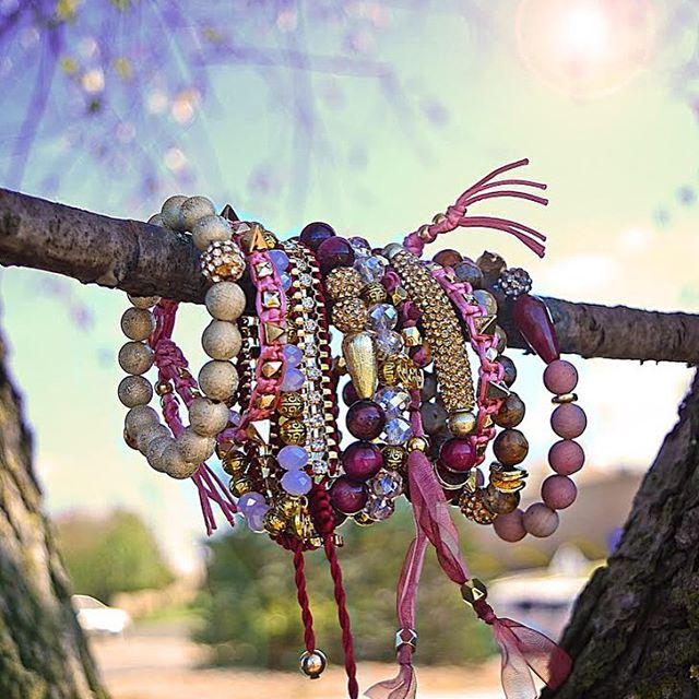 CarolinaGirlsSC's tweet image. Erimish Bracelet's Firebird collection is the epitome of fall! #CGstyle #armcandy #gems  #stackyourstyle#repost