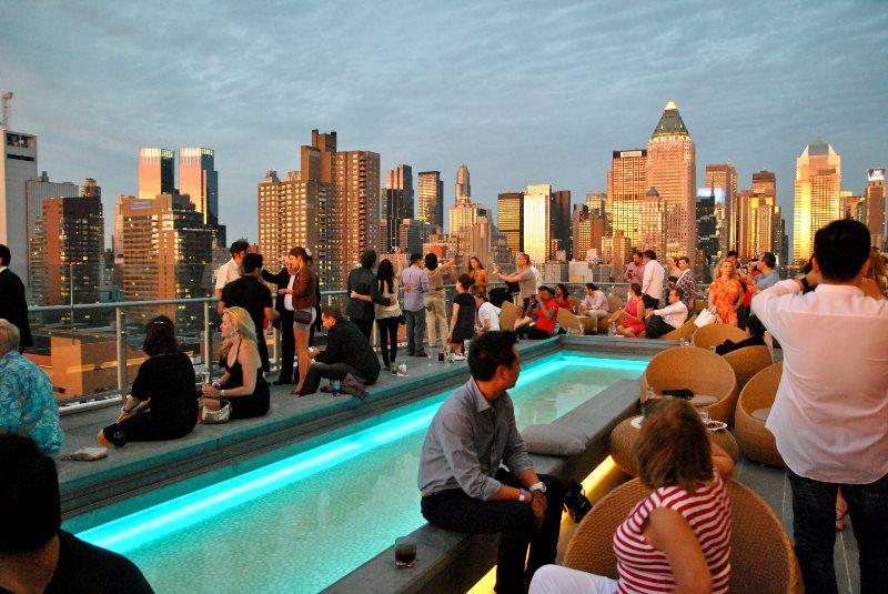 TheEvelynNYC's tweet photo. 15 All-Season Rooftop Bars To Enjoy This Fall In NYC via @guestofaguest http://t.co/UDpJx3qmwn #TheEvelynNYC http://t.co/3QI9ms0aUq