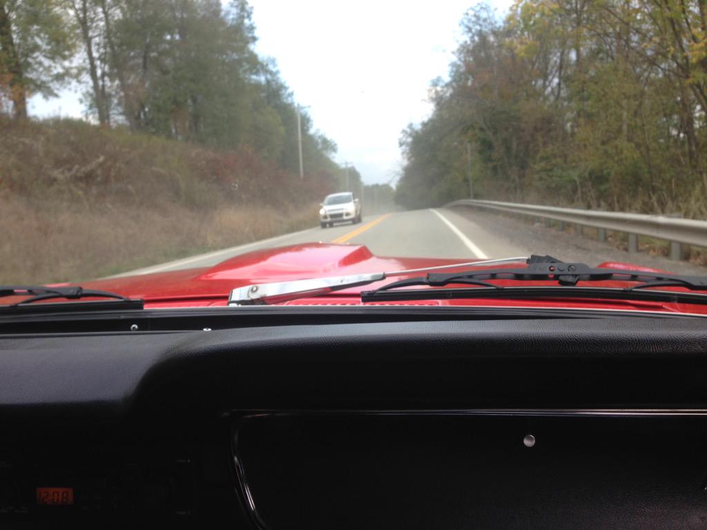 MissMcB76's tweet photo. My date night consist of the smell of racing gas!!!!!! #mustang #red #Ford #racinggas #datenight http://t.co/xGk8Q17HCh