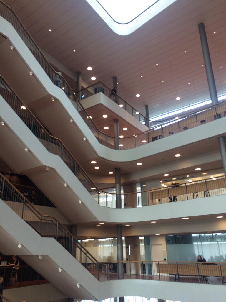 AnneKnock's tweet photo. Thanks @EDU_Colin and @loopbz for a wonderful day in Sweden #scilvisiontour15 http://t.co/liTkmgdO3t