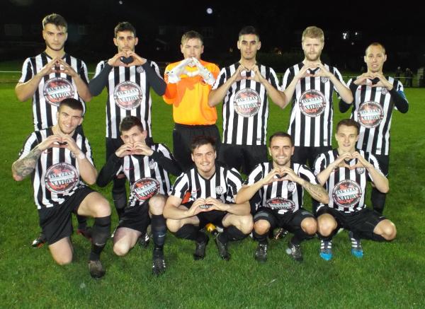 Heatonstan's tweet photo. Heaton Stan and West Allotment Celtic send all our love and best wishes to Ryha
#heart4rhya http://t.co/M92HgFY8xD