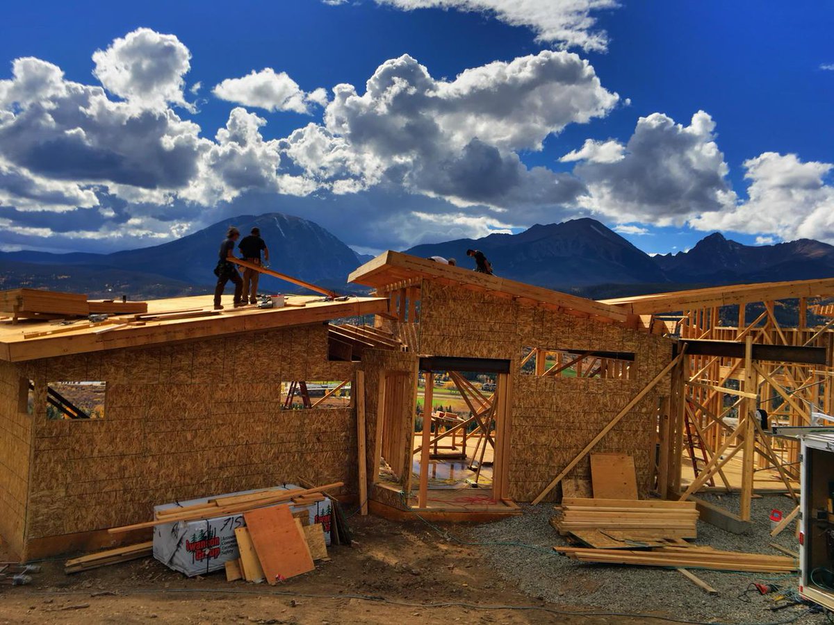 trilogybuilds's tweet photo. #RockyMountainHigh @HamiltonCreek #TrilogyDesignBuild #MountainModernColorado #TrilogyBuildsDreams http://t.co/cpP678ogt8