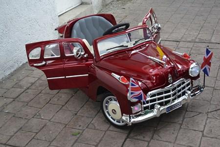 Ciclometa's tweet photo. Carro eléctrico, modelo clásico.¡Ya disponible!. #diversión #niños #carros http://t.co/zDUuBZqGWL