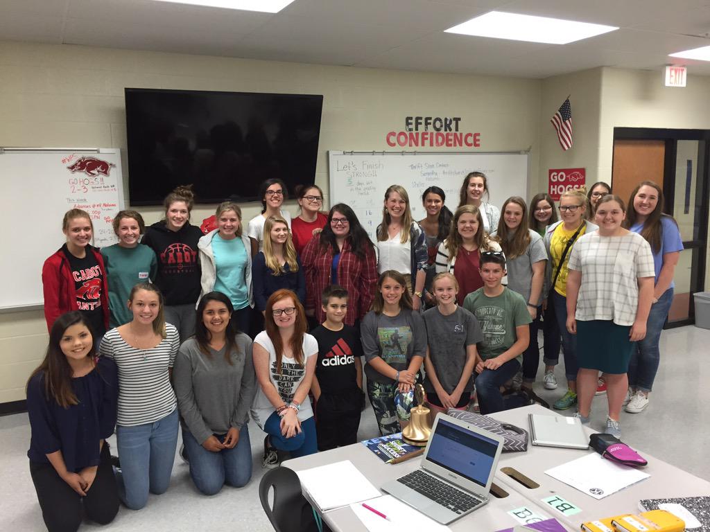 theprincipalguy's tweet photo. Thank you to Nicole Begley with Lonoke County Safe Haven for speaking at our #CFAKeyClub @CabotFA meeting http://t.co/joAnimPbJ5
