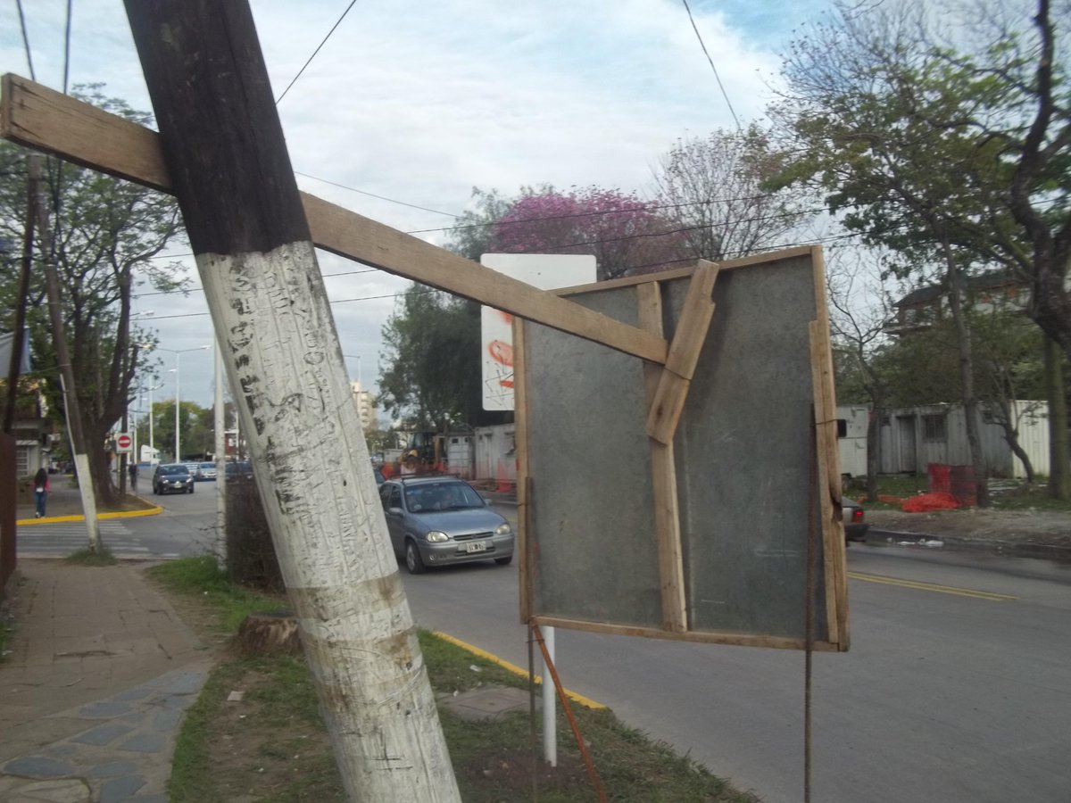 MVPrensa's tweet photo. Esto es #TresDeFebrero de la mano de #HugoCurto @dievalen @JovenesPRO3F http://t.co/xP5Pa7qHaA