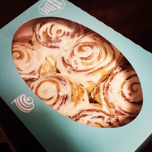 Cinnabon's tweet photo. Studies have shown that having a Cinnapack in your home decreases the use of a snooze button by 74%. http://t.co/qxRqRKVGq0