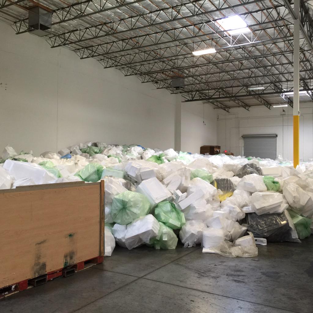 nicole_486's tweet photo. Photos from Yusen Logistics tour. Very informative. Great tour! @APICS @yusenlogisticsa #APICS2015 http://t.co/DAee4nF3sg
