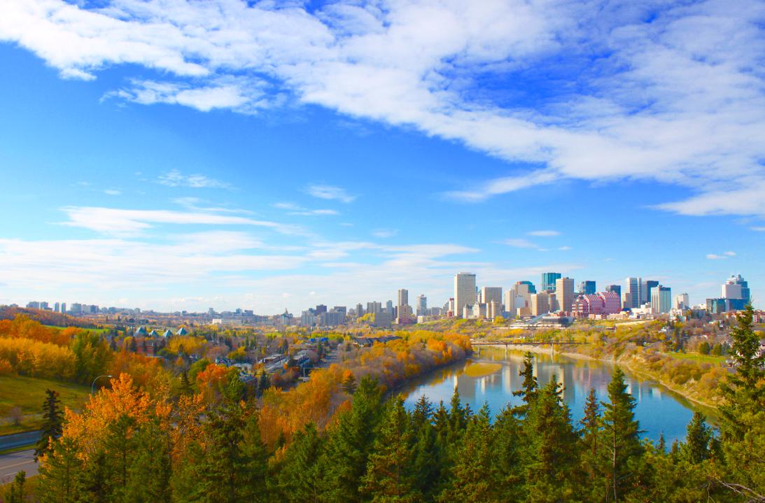iheartedmonton's tweet image. My beautiful Edmonton! #yeglove #yeg #yegautumn #RiverValley