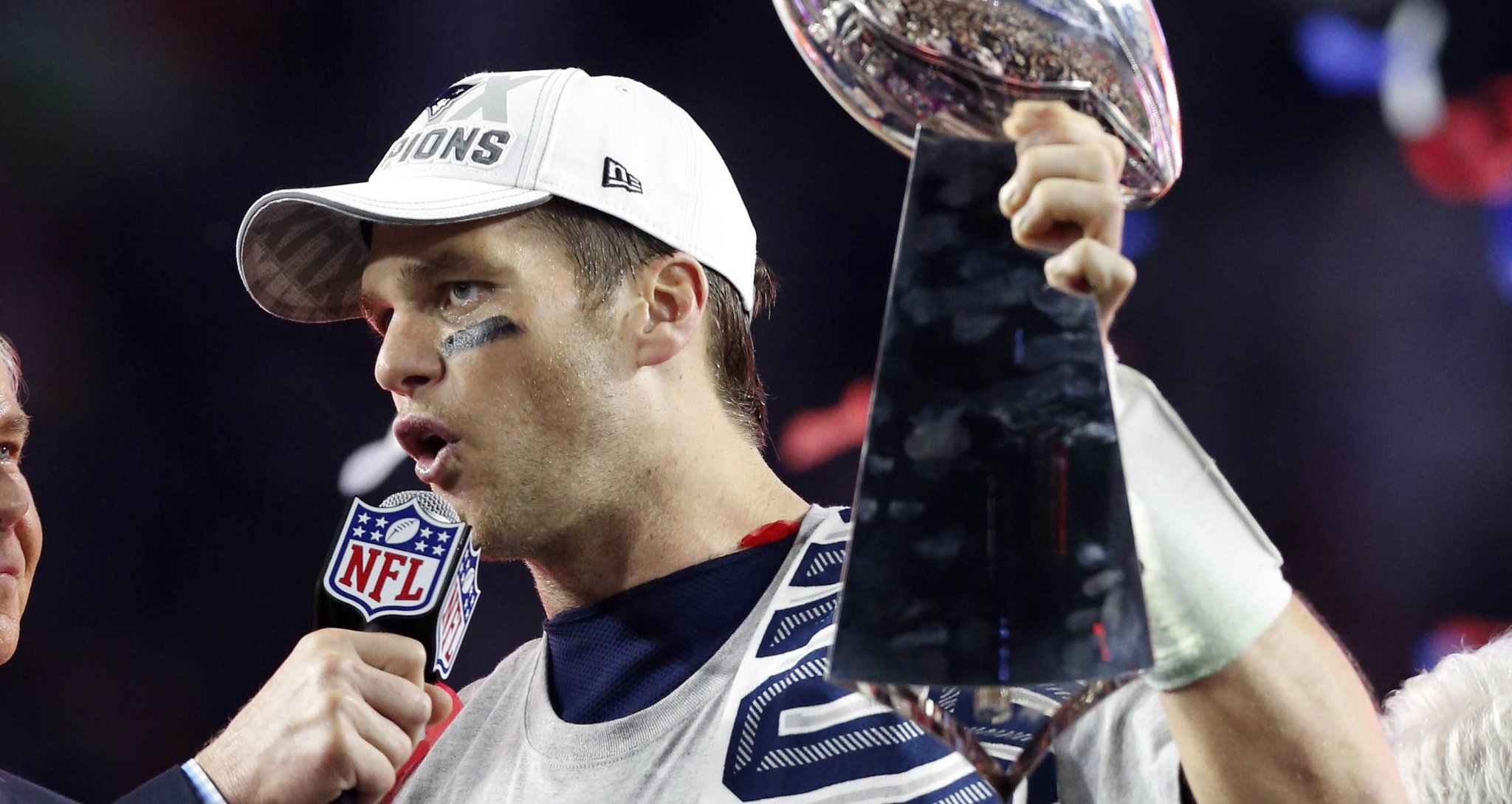 From GOAT to GOAT, Brady wishes Woodson a Happy Birthday and 