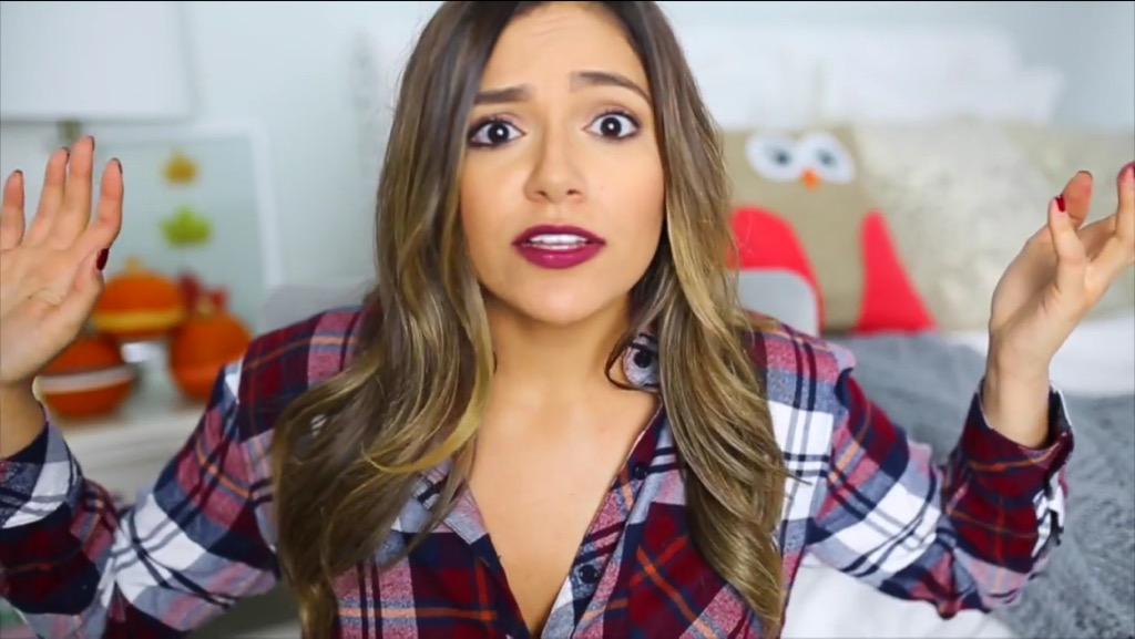 AndradeBryanna's tweet photo. 😻😻🎃🎃🎃@BethanyMota #BethsNewVideo http://t.co/jT6y9R3ueD