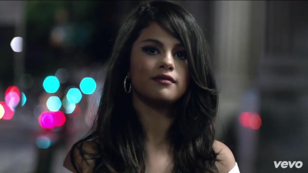 dreamsneedy's tweet photo. LOVE THE NEW MUSIC VID!!💜💜 @selenagomez #SameOldLoveVideo http://t.co/oOUc1P8NP4