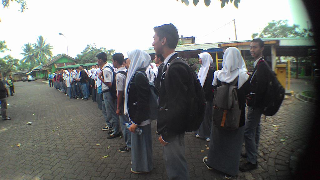 Selamat pagi #wargaSMANDA. OSIS SMANDA siap mengikuti kegiatan study banding leadership ke Purwakarta.