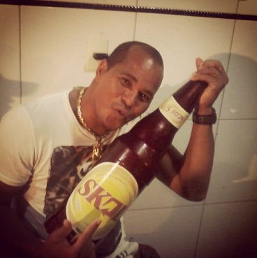 DoentesPFutebol's tweet photo. Câmara de São Paulo aprova em 1ª votação volta de cerveja aos estádios
http://t.co/A36XCLca1a http://t.co/zpdpp8FLVt
