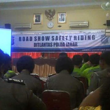 Acara safety riding polresta cirebon