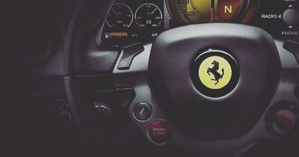 CarFeed10's tweet photo. Ferrari #carfeed http://t.co/RqVMpr5SE1