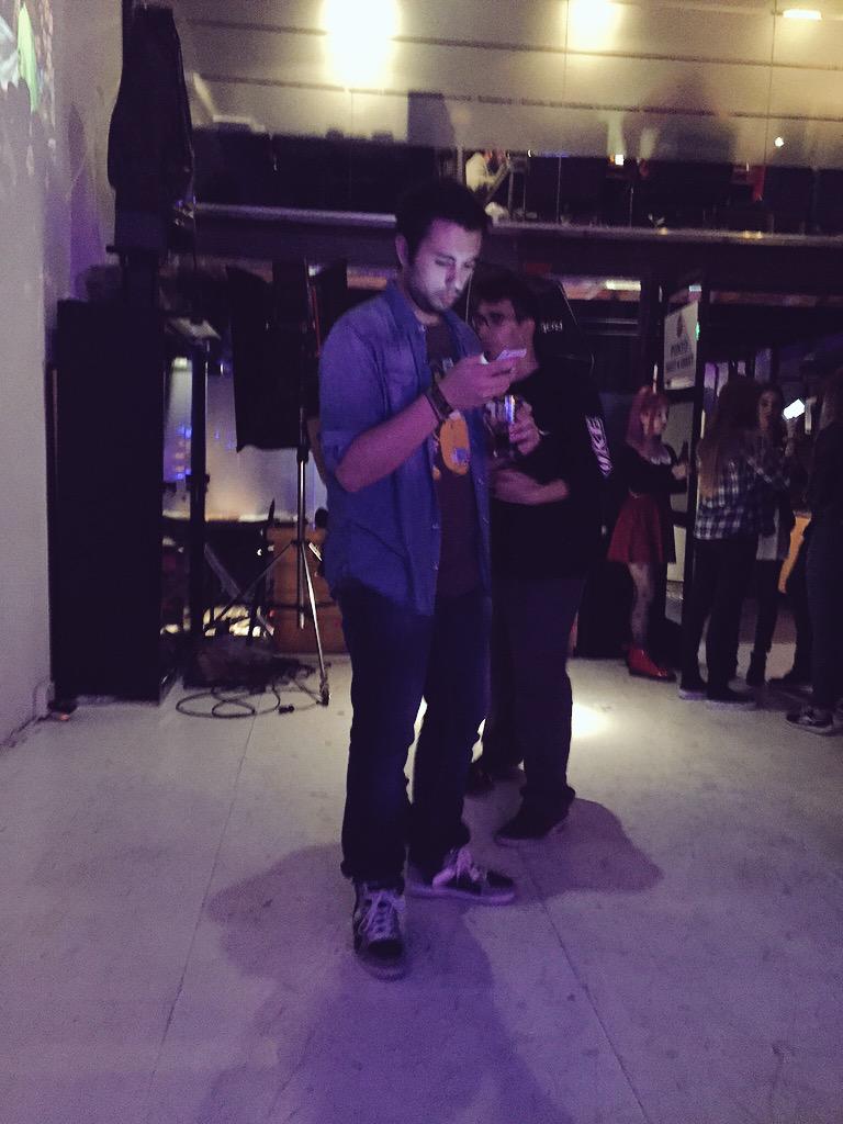 CelopanYT's tweet image. Creo que voy a sacarla a bailar un rato