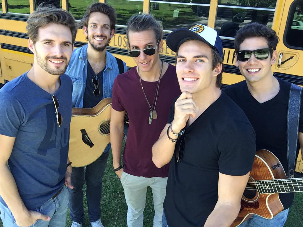 испанская группа dvicio. Dvicio 2022. Dvicio группа. группы испании. Dvicio band.