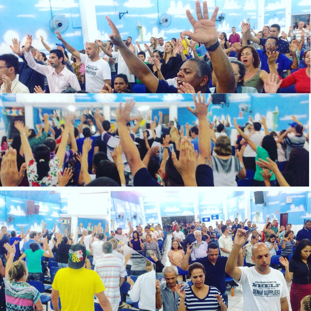 rafaelbastoge's tweet image. E hoje foi assim ! Apocalipse 
Paz e Vida em Santo Amaro
Av. Mário Lopes leão 395 
Quarta dia 07/10/2015