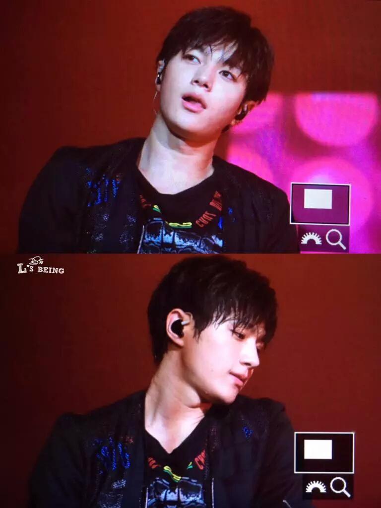 CQwq4kVVEAABNy1.jpg:large