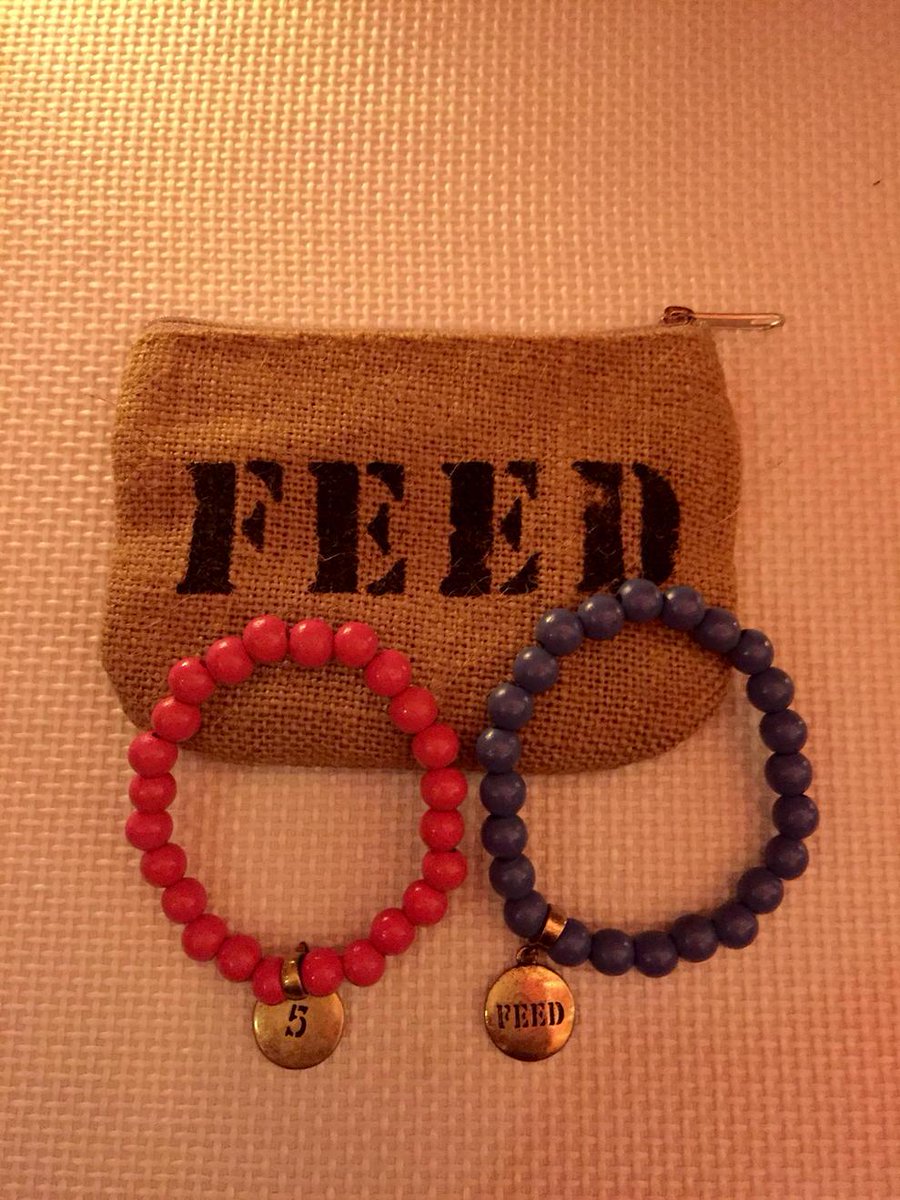 davelackie's tweet image. I'm giving away my special Clarins dinner gift! To enter, follow @davelackie &amp;amp; RT