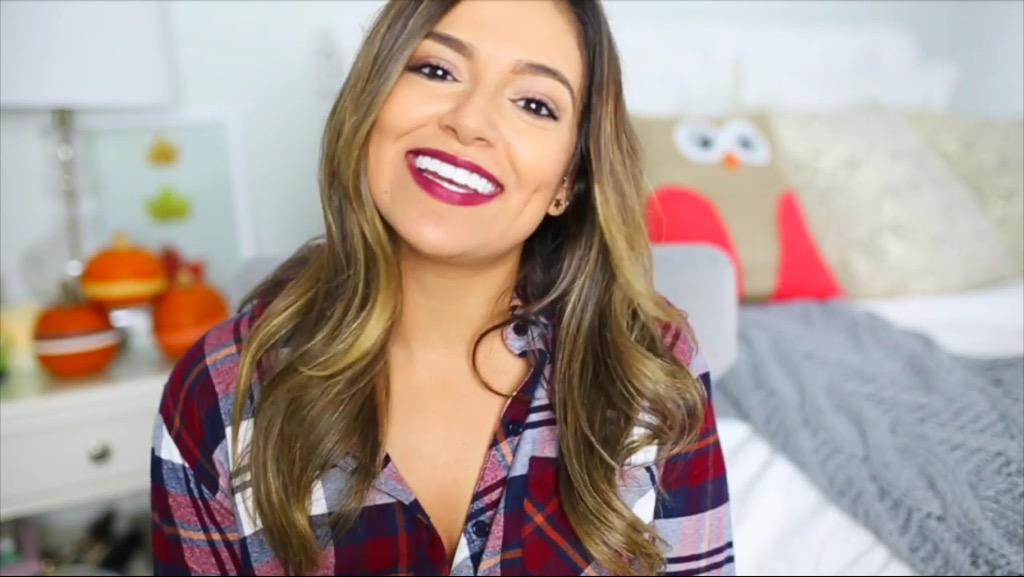 faithy0426's tweet photo. @BethanyMota little late but still as beautiful as ever #BethsNewVideo http://t.co/xX8EUPXS0B