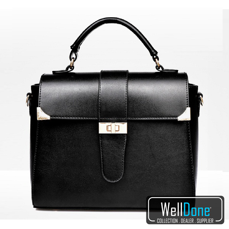 WDWellDone's tweet image. Code: WD0001SW
Colour: Dark Blue, Black, Rose
Material: Kulit PU
Size: H20xL26xD11
Weight: 950grams
Price: IDR186.000