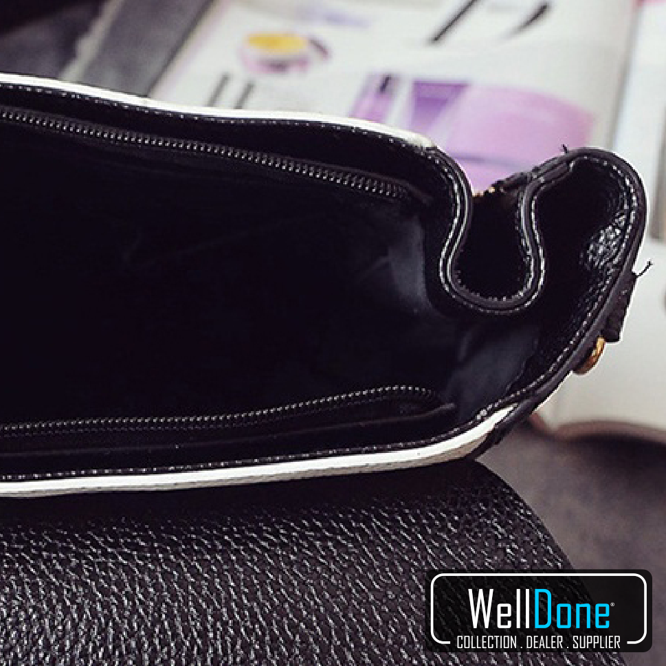 WDWellDone's tweet image. Code : WD0002SW
Colour : White
Material : Kulit PU
Size : H18xL18xD9cm
Weight : 650 grams
Price : IDR152.000