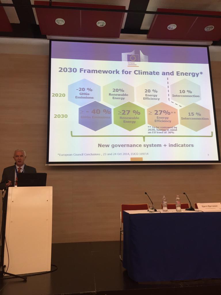 GeoEnvTech's tweet image. Pietro Menna on the Energy Union strategy #MGC2015 @EU_Commission