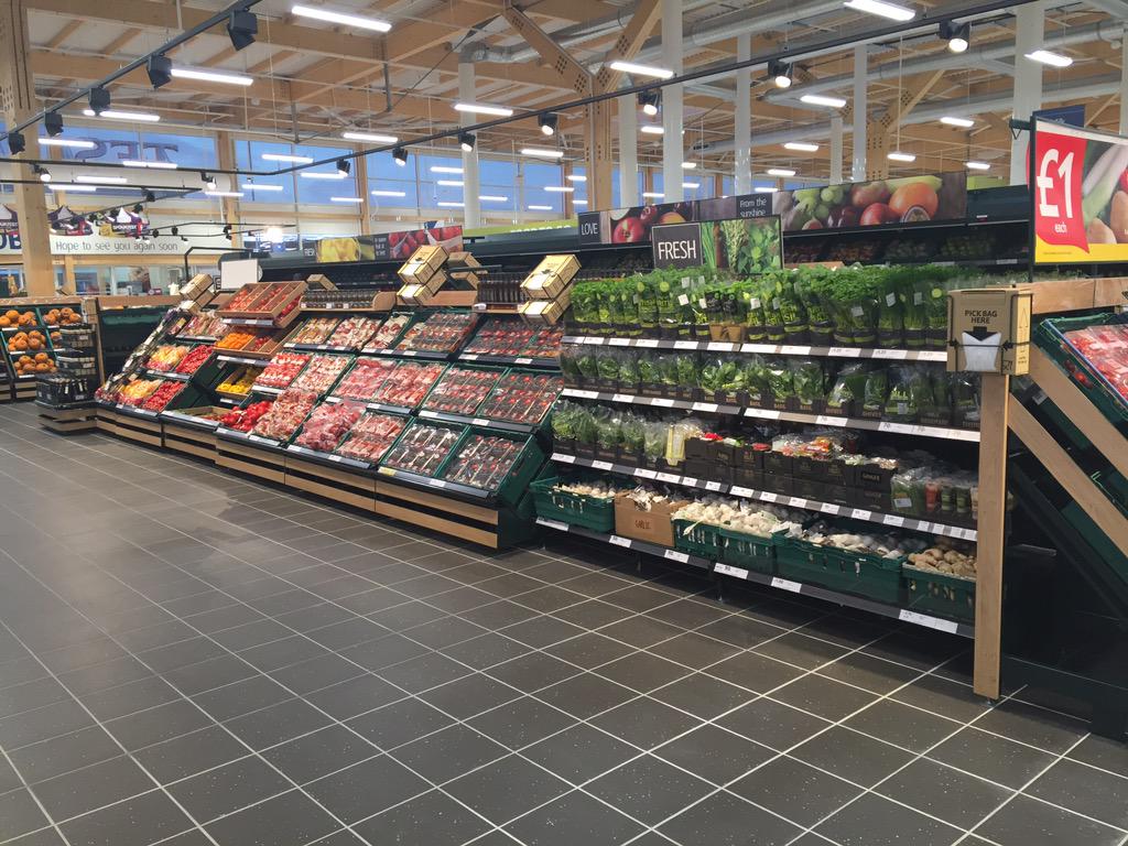 Welcome to the new Newmarket extra 4483 fruit &amp; Veg department  @athomson15b