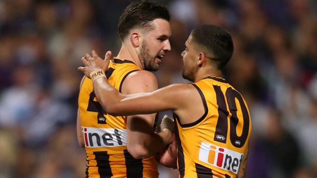 agerealfooty's tweet image. The Bulldogs have emerged as a potential new destination for Hawthorn's Matt Suckling. bit.ly/1FYjdu5